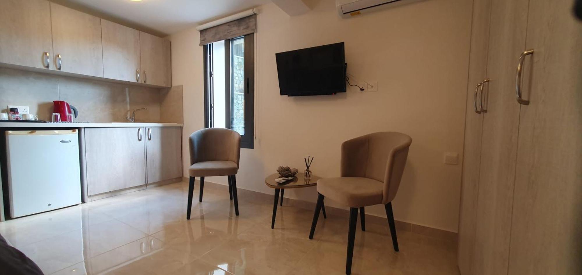 Apartment Chic Elegance Meets Village Gem Pelendri